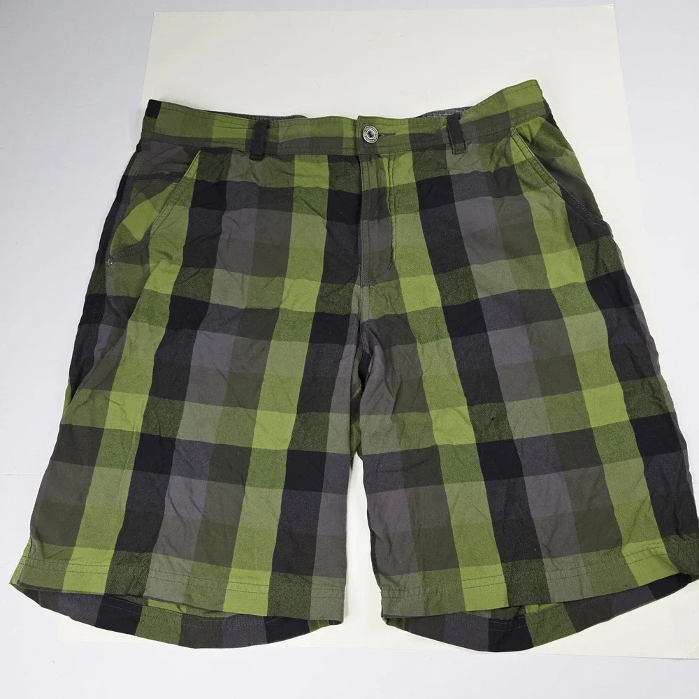 Lululemon Shorts Mens 36 Green Black Plaid Lined Athletic Drawstring Pockets